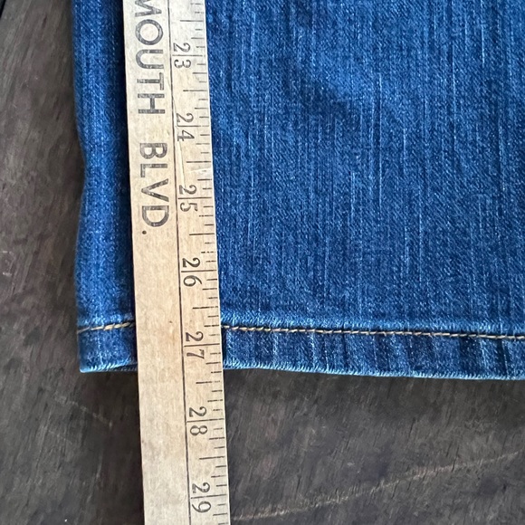 Talbots Petites Stretch Jeans Plus 14W Straight Leg Stretch Medium Wash Denim - Picture 7 of 7